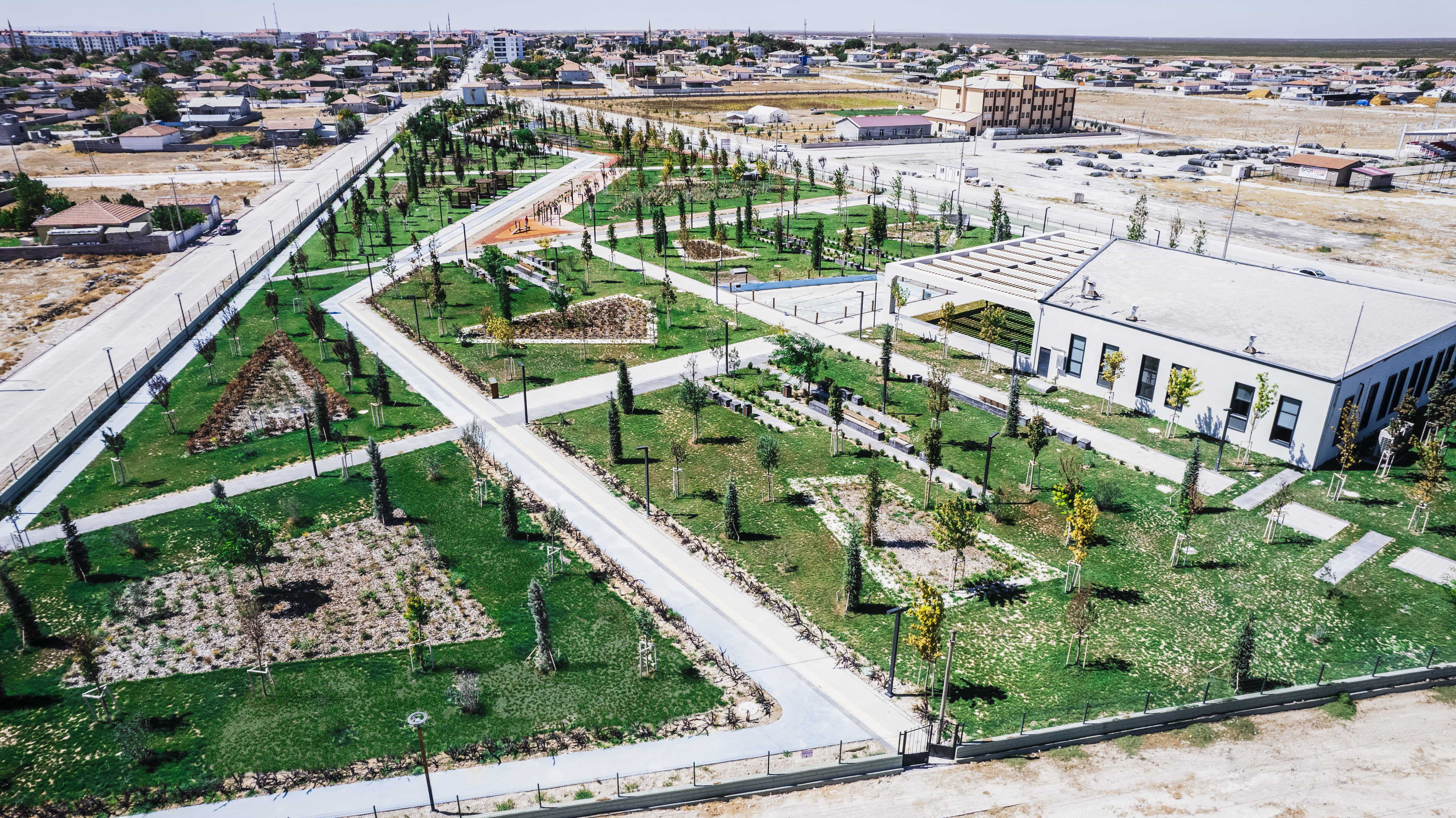 AKSARAY ESKİL MİLLET BAHÇESİ